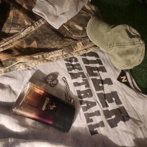 Vintage Pregame Athletics Miller Basketball Crewneck